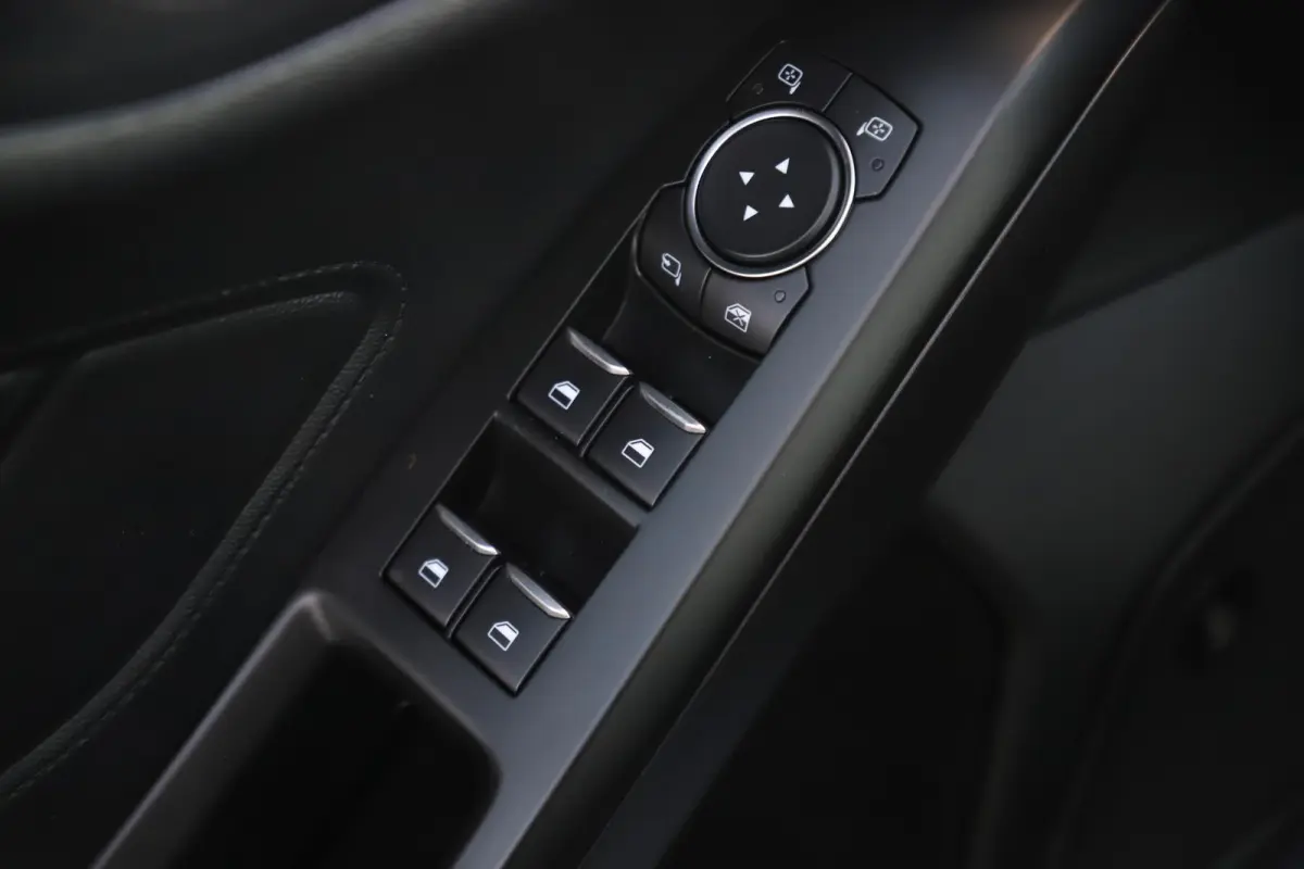 1.0 EcoBoost ST Line Business Navigatie Achteruitrijcamera Winter Pakket Stuur & Stoelverwarming B&O Audio
