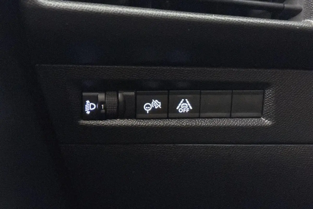 1.2 Turbo Hybrid GS Camera Apple CarPlay Clima