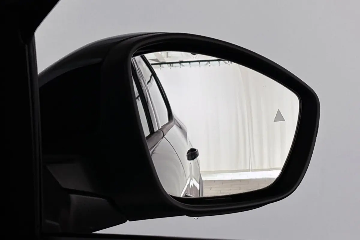 1.2 Turbo Hybrid GS Camera Apple CarPlay Clima