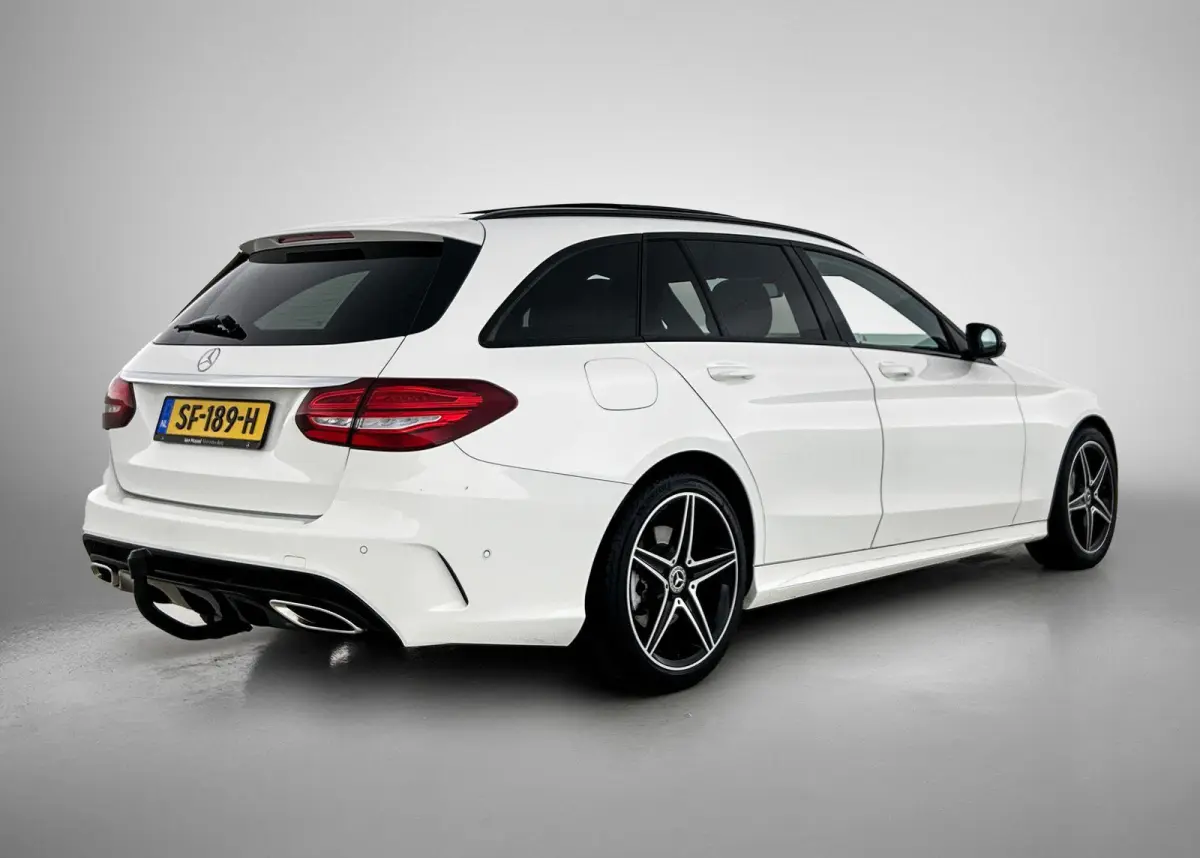 180 Sport Edition Premium Plus AMG Styling | Automaat | Panoramadak | Achteruitrijcamera | Stoelverwarming | Trekhaak |