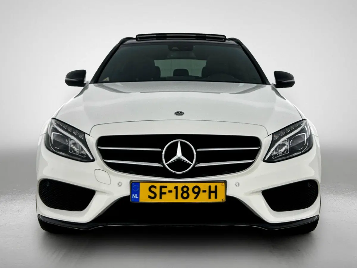 180 Sport Edition Premium Plus AMG Styling | Automaat | Panoramadak | Achteruitrijcamera | Stoelverwarming | Trekhaak |