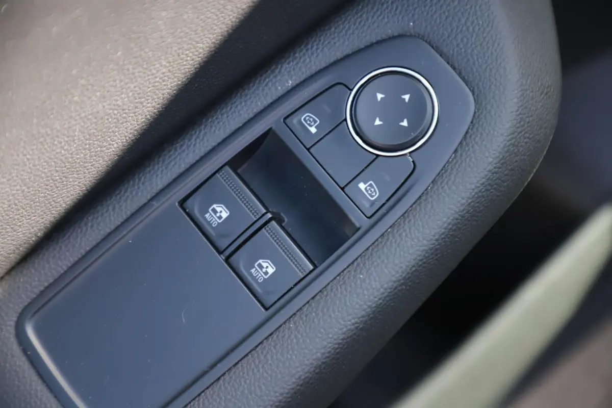 1.0 TCe 90 Equilibre Navigatie Carplay Android Airco Cruise Control Parkeersensor Rijstrooksensor LED