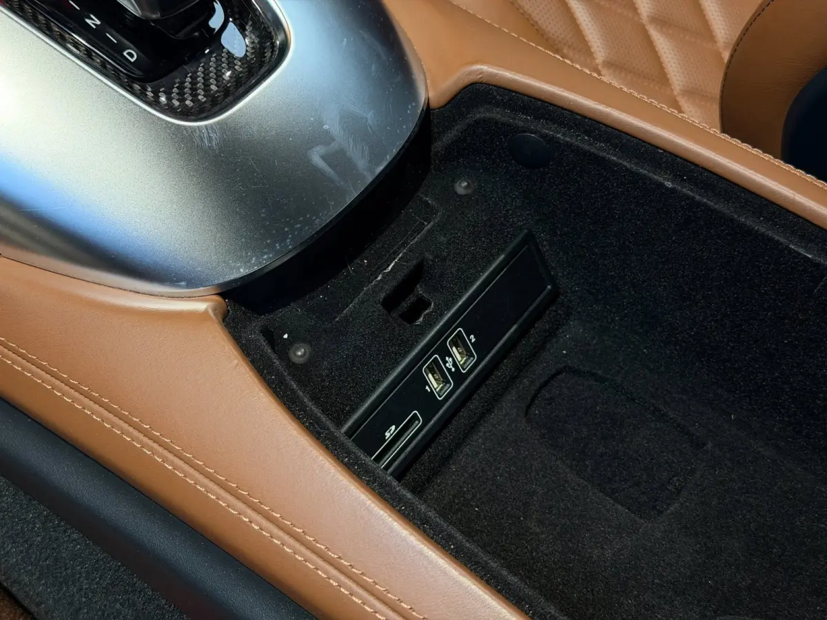 C 4.0 |Airscarf|Burmester|Memory|Keramisch|achterasbesturing|Full PPF