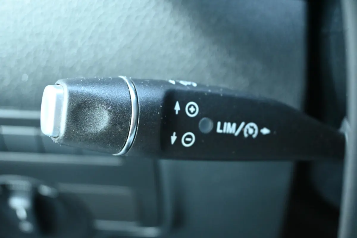 116 CDI L2 DC LED, Apple Carplay/Android Auto