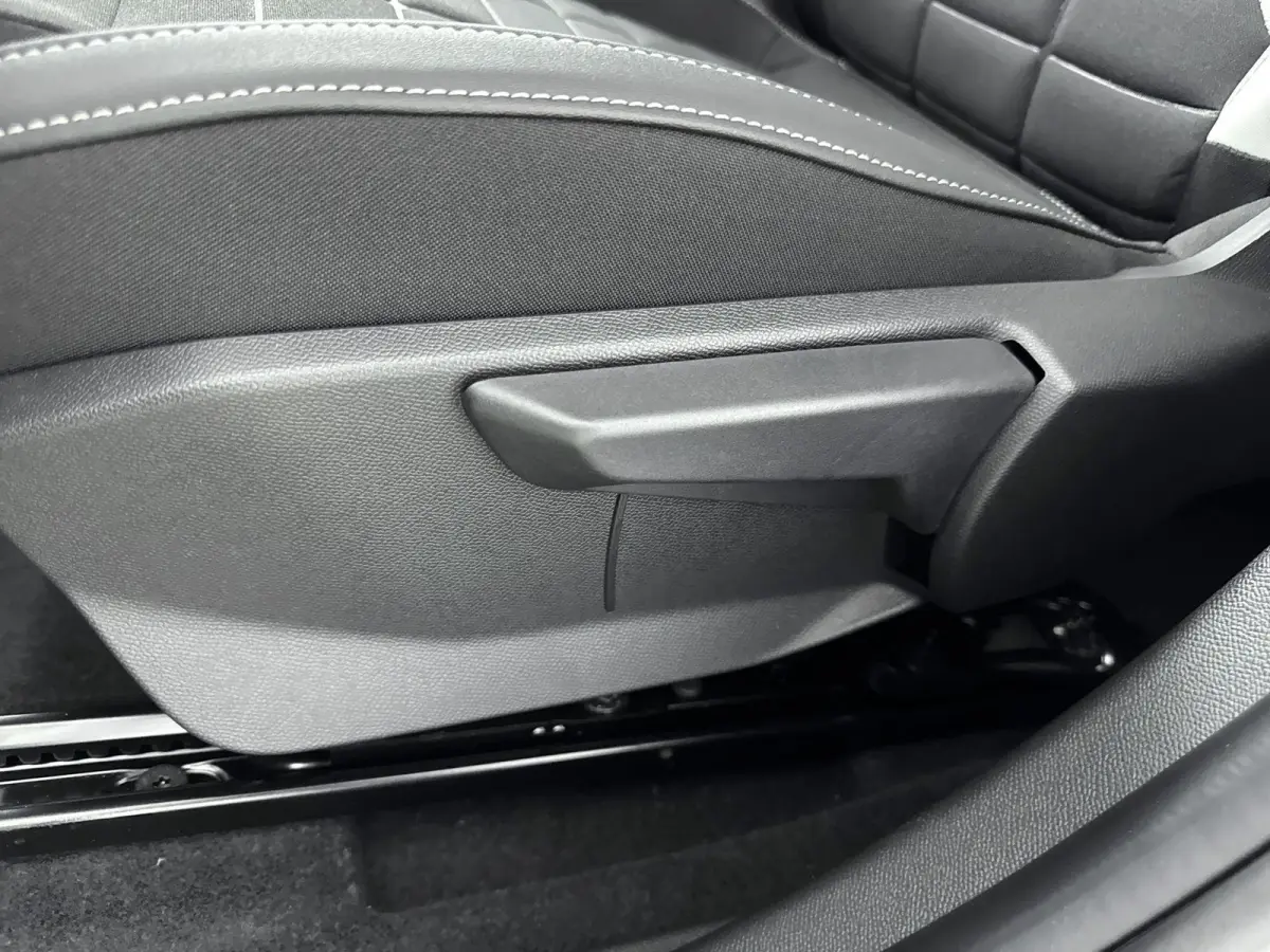 Max 113pk Comfort Range 44 kWh | Navigatie | Accu 99% | Climate Control | Apple Carplay/Android Auto | Achteruitrijcamera |
