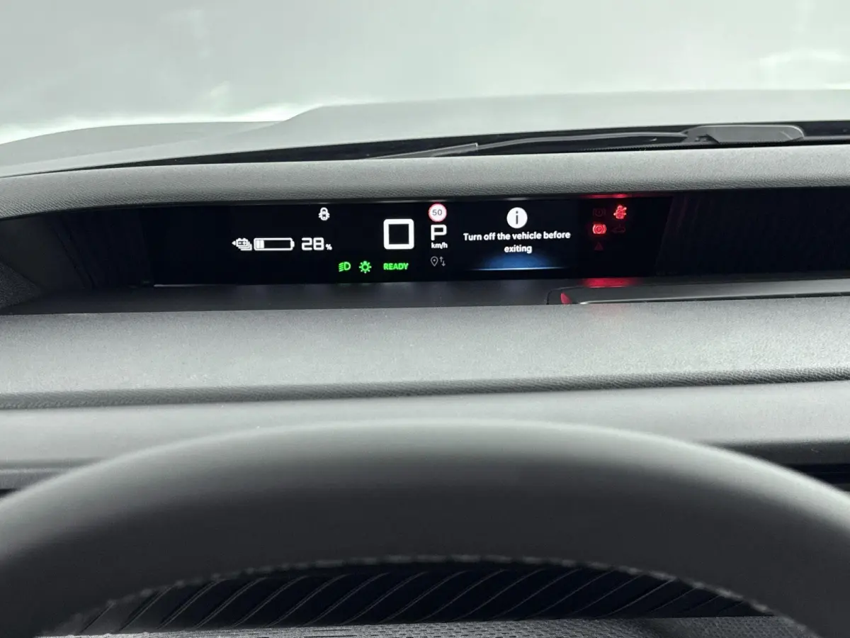 Max 113pk Comfort Range 44 kWh | Navigatie | Accu 99% | Climate Control | Apple Carplay/Android Auto | Achteruitrijcamera |