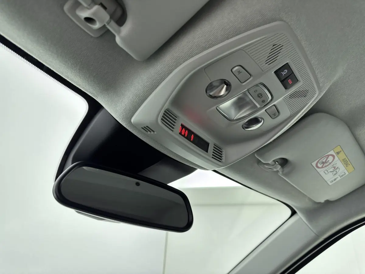 Max 113pk Comfort Range 44 kWh | Navigatie | Accu 99% | Climate Control | Apple Carplay/Android Auto | Achteruitrijcamera |