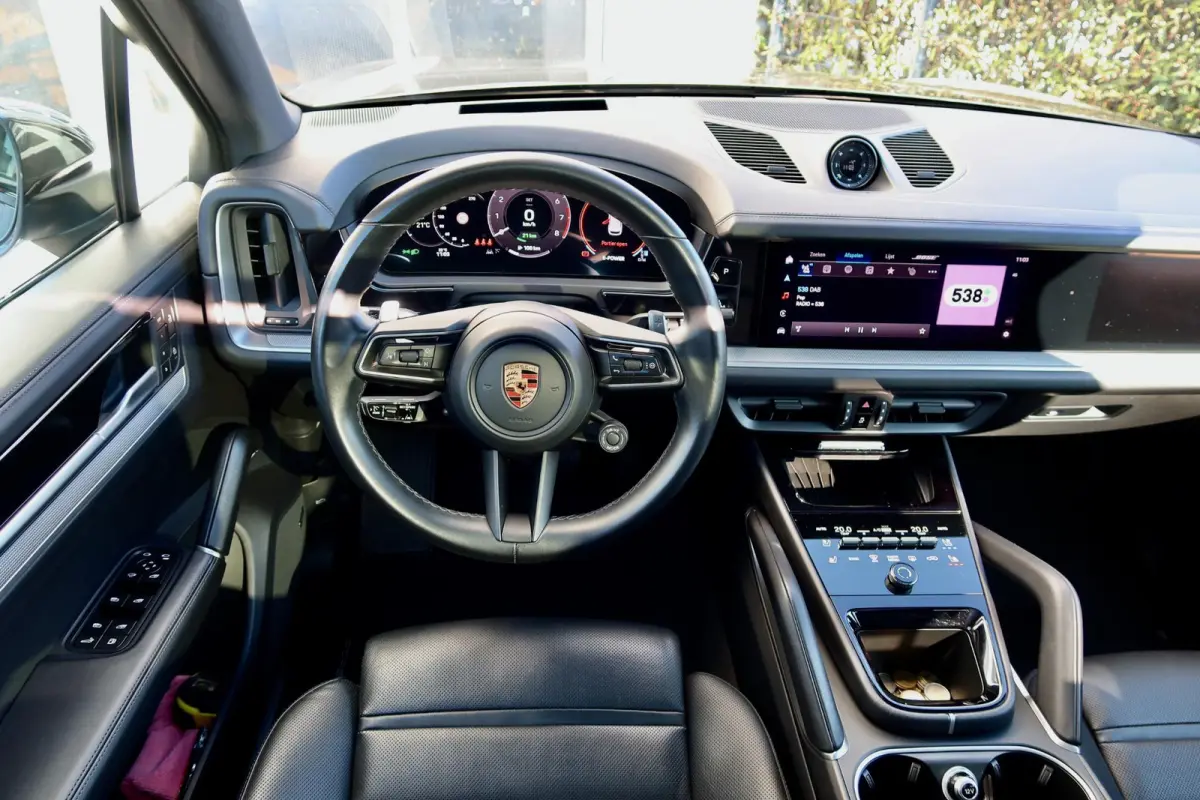 3.0 E-Hybrid | Pano | Stoelvent. | Bijrijd. Disp | Soft Close