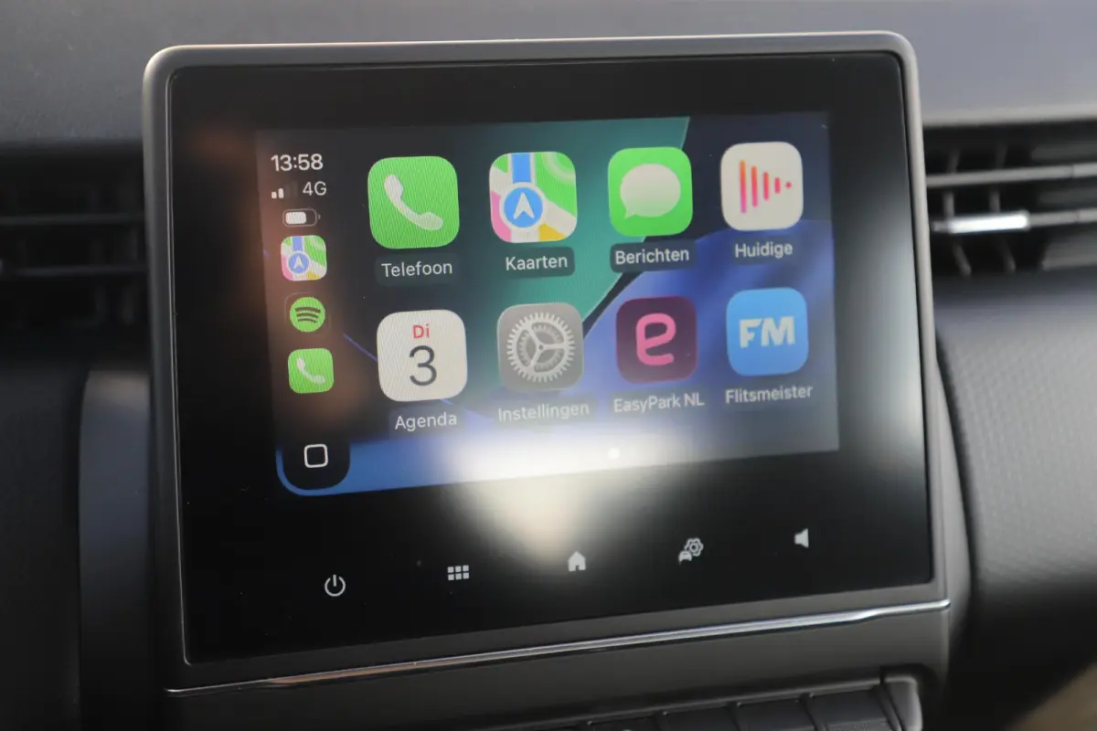 1.0 TCe 90 Equilibre Navigatie Carplay Android Climate Cruise Control Rijstrooksensor Parkeersensor All-season banden!