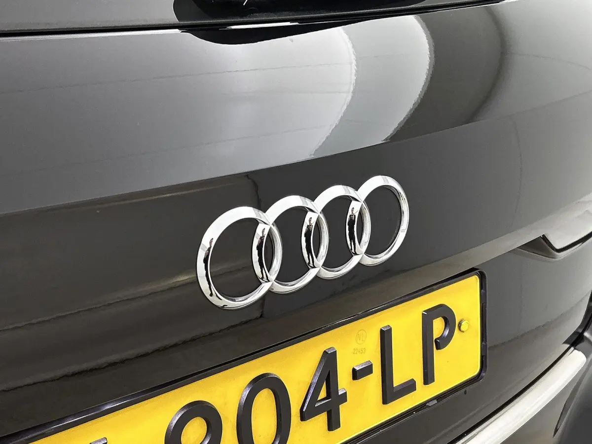 30 TFSI Pro Line 110 PK | Trekhaak | Camera | Adaptive Cruise Control | Lichtmetalen velgen |