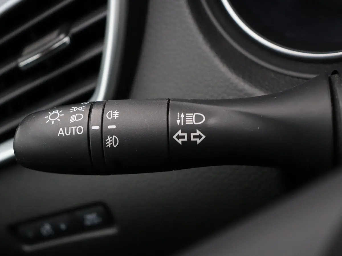 158pk DIG-T N-Connecta | Panorama dak | Trekhaak | Climate Control | Cruise Control |