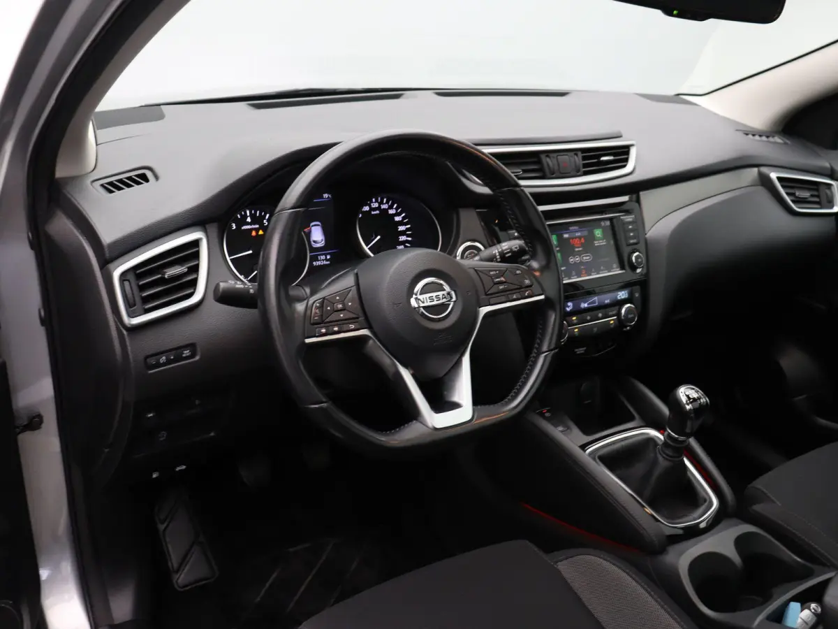 158pk DIG-T N-Connecta | Panorama dak | Trekhaak | Climate Control | Cruise Control |