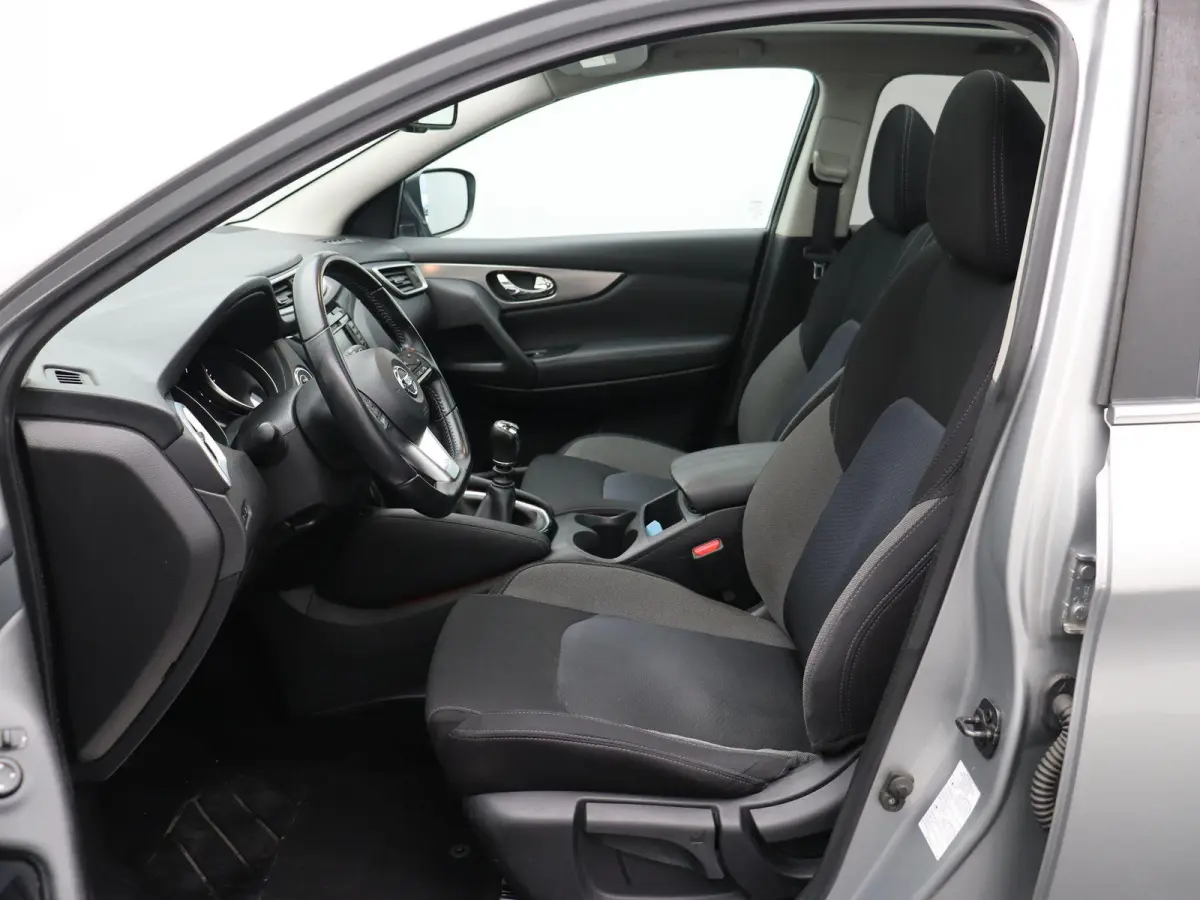 158pk DIG-T N-Connecta | Panorama dak | Trekhaak | Climate Control | Cruise Control |