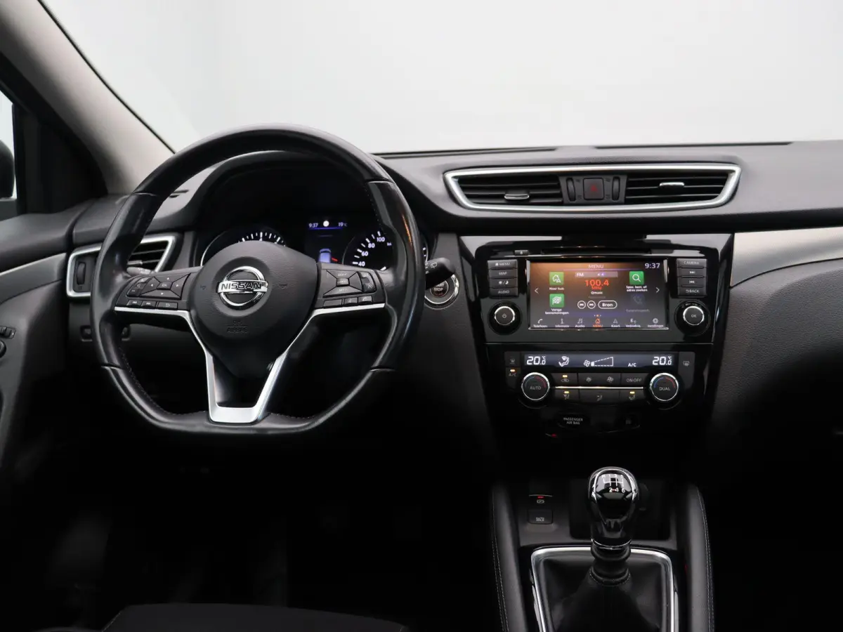 158pk DIG-T N-Connecta | Panorama dak | Trekhaak | Climate Control | Cruise Control |