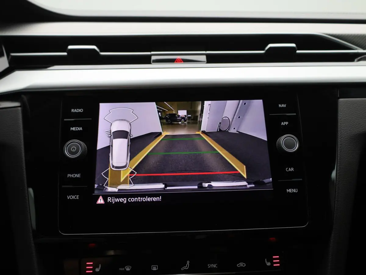 1.4 eHybrid Elegance Shooting Brake | Achteruitrijcamera | Apple Carplay | Virtual Cockpit | Stoelverwarming | Navigatie | Keyless |