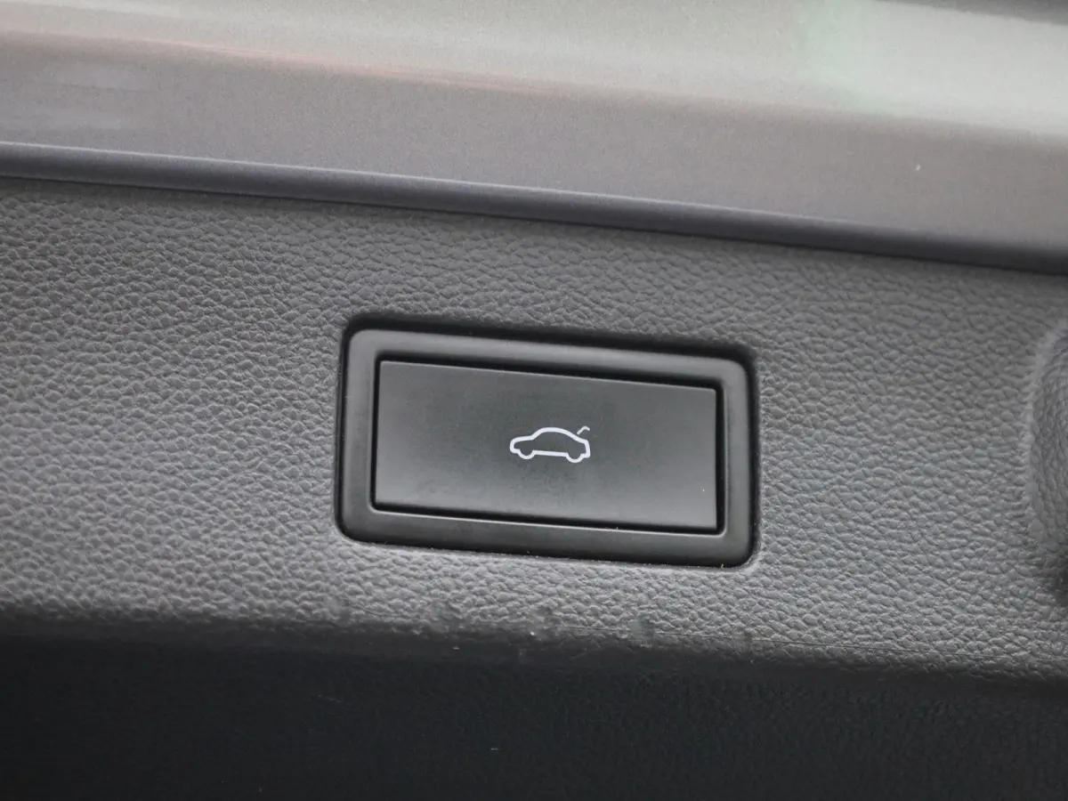 1.4 eHybrid Elegance Shooting Brake | Achteruitrijcamera | Apple Carplay | Virtual Cockpit | Stoelverwarming | Navigatie | Keyless |