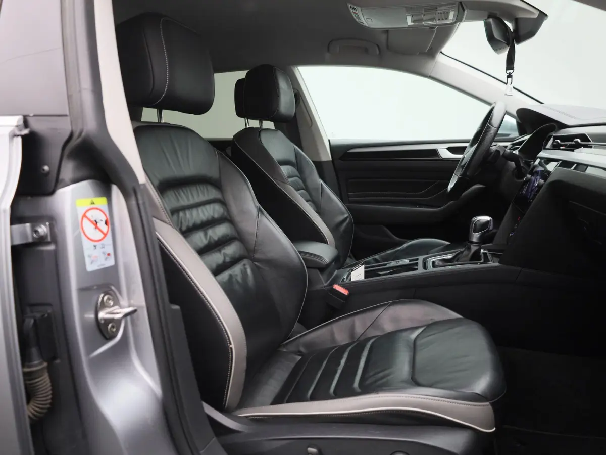 1.4 eHybrid Elegance Shooting Brake | Achteruitrijcamera | Apple Carplay | Virtual Cockpit | Stoelverwarming | Navigatie | Keyless |