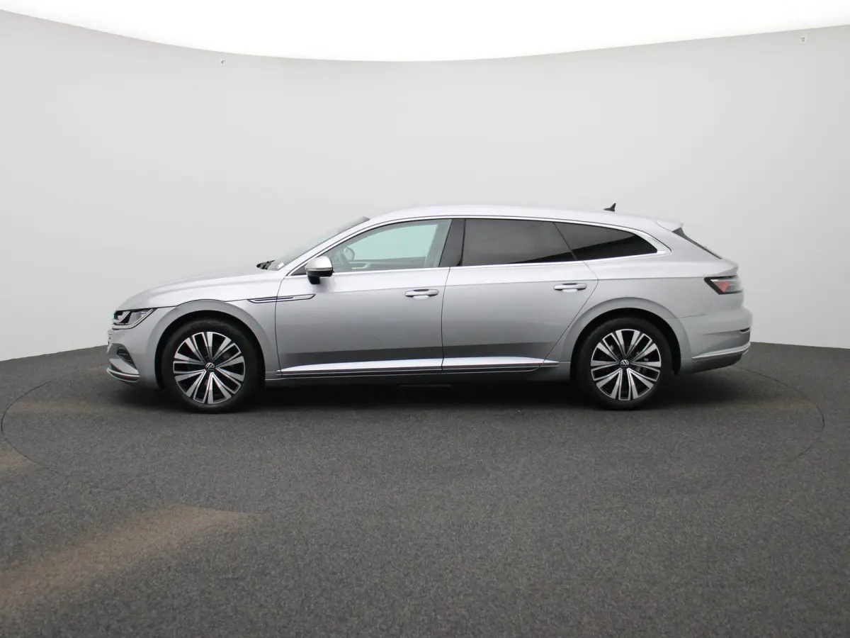 1.4 eHybrid Elegance Shooting Brake | Achteruitrijcamera | Apple Carplay | Virtual Cockpit | Stoelverwarming | Navigatie | Keyless |