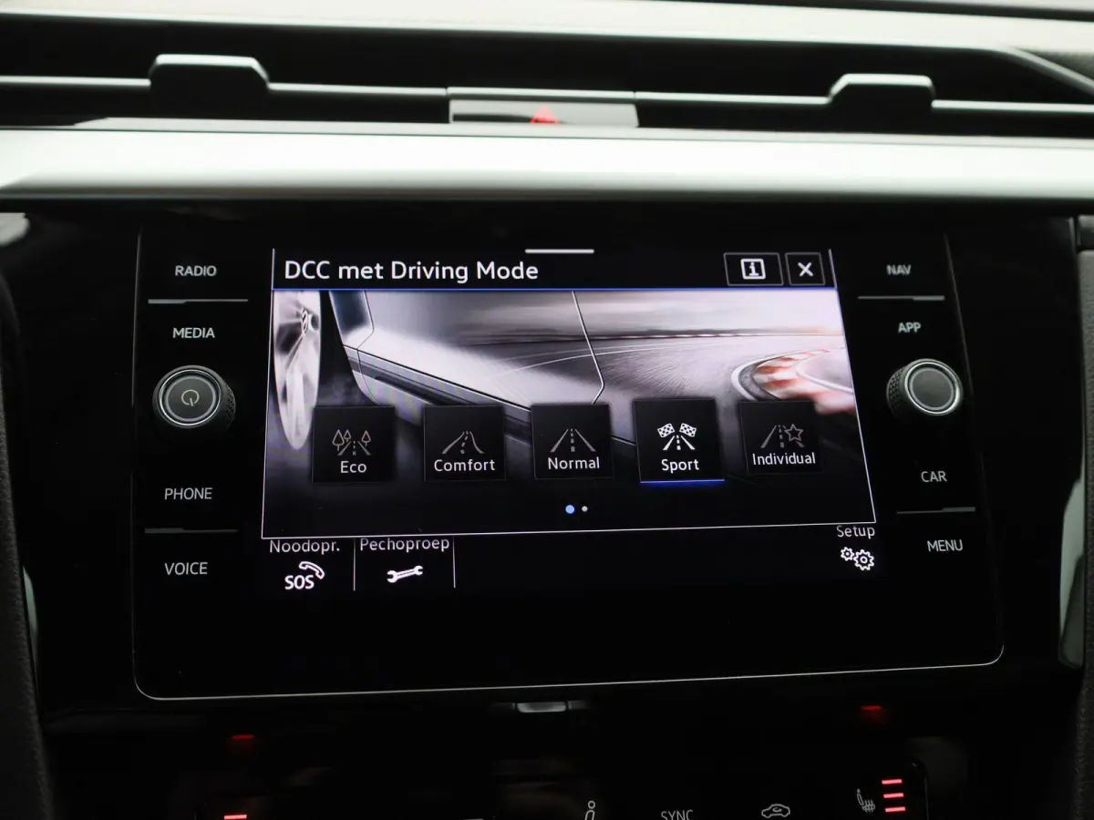 1.4 eHybrid Elegance Shooting Brake | Achteruitrijcamera | Apple Carplay | Virtual Cockpit | Stoelverwarming | Navigatie | Keyless |