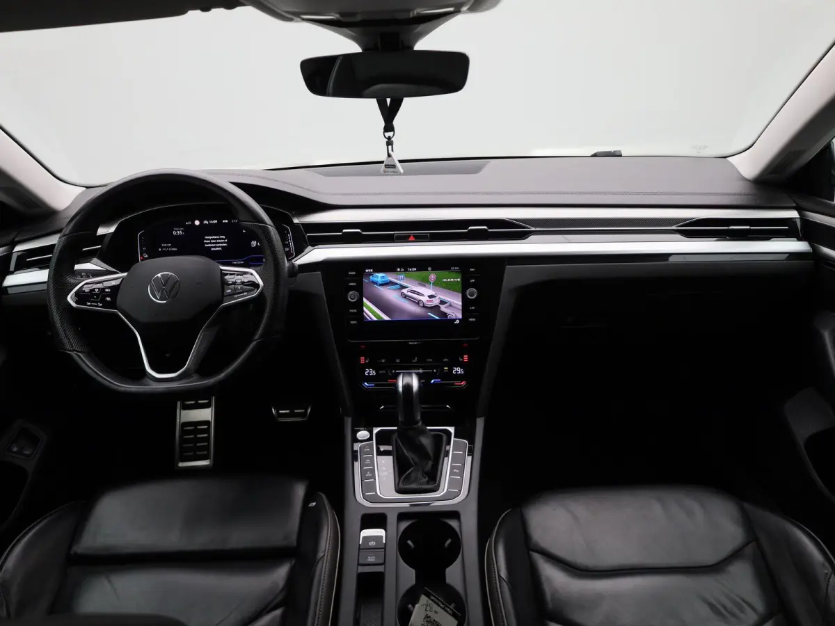 1.4 eHybrid Elegance Shooting Brake | Achteruitrijcamera | Apple Carplay | Virtual Cockpit | Stoelverwarming | Navigatie | Keyless |