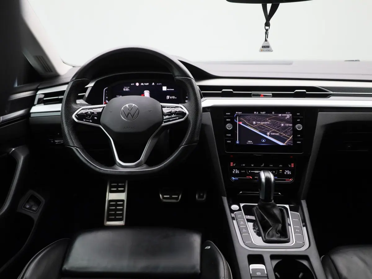 1.4 eHybrid Elegance Shooting Brake | Achteruitrijcamera | Apple Carplay | Virtual Cockpit | Stoelverwarming | Navigatie | Keyless |