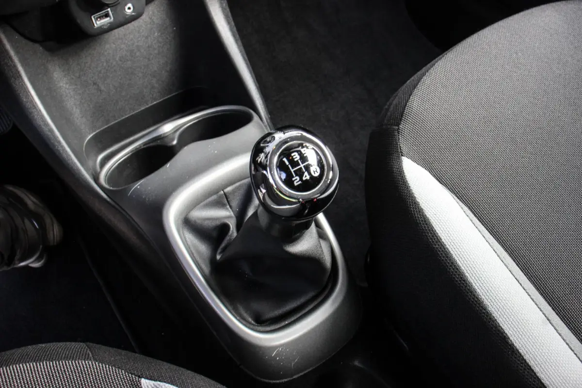 1.0 VVT-i x-play Airco/Bluetooth/Camera/NAP