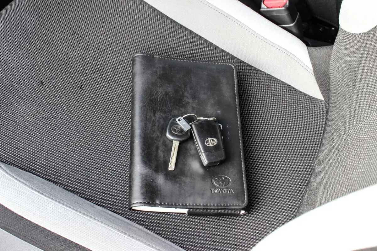 1.0 VVT-i x-play Airco/Bluetooth/Camera/NAP
