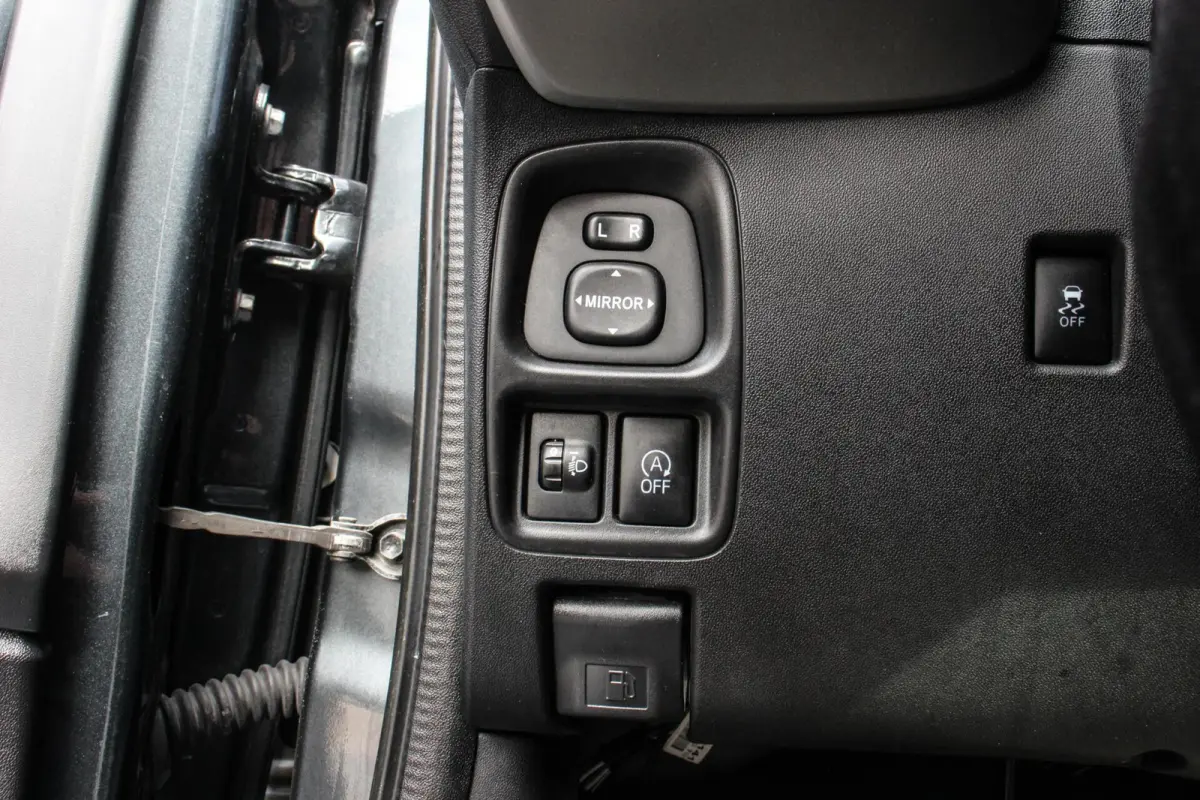 1.0 VVT-i x-play Airco/Bluetooth/Camera/NAP