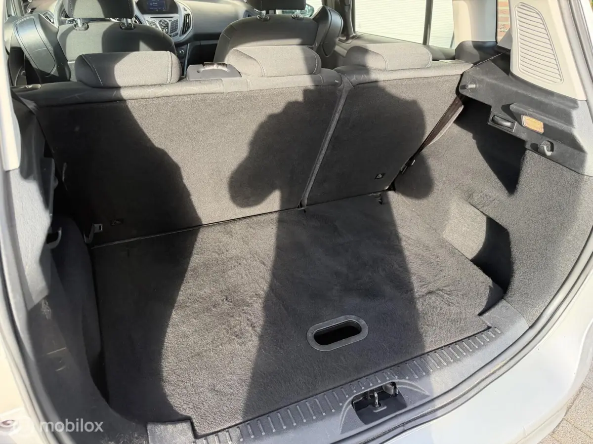 1.6 TI-VCT Style Automaat ORG NED 3DE EIG Airco Navi Bluetooth