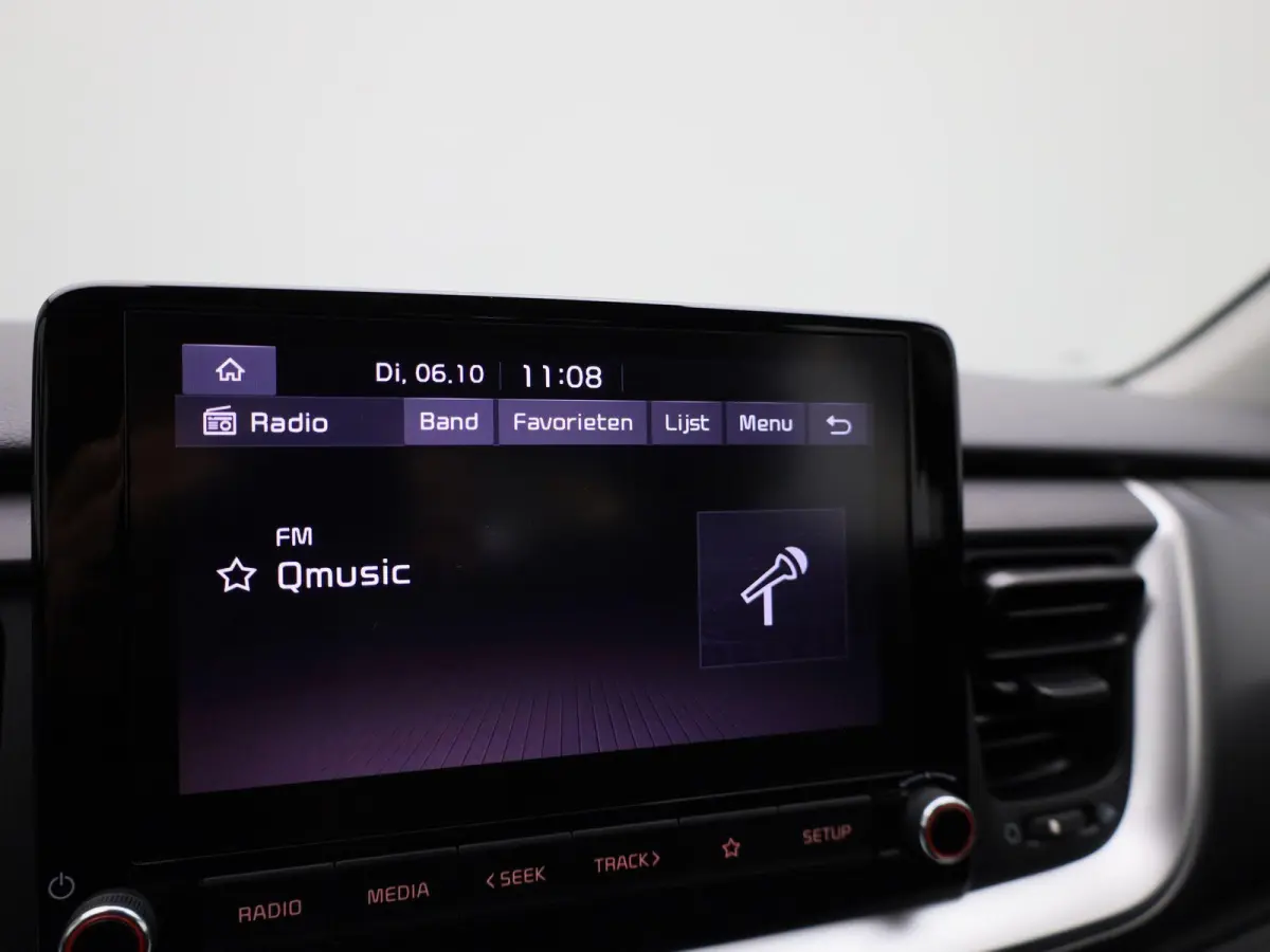 1.0 T-GDi MHEV ComfortLine | APPLE CARPLAY - ANDROID AUTO | AIRCO | MULTIFUNCTIONEEL STUURWIEL |
