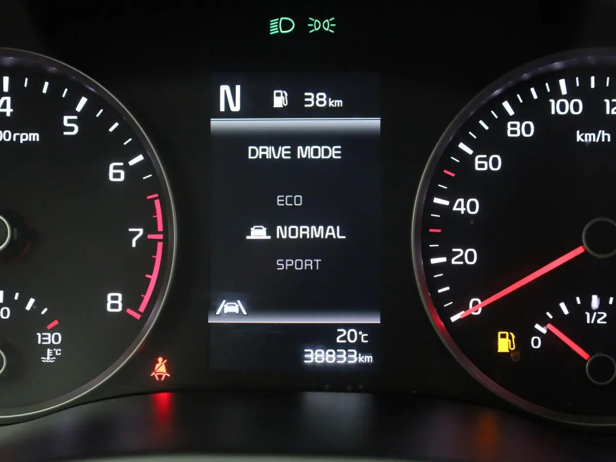 1.0 T-GDi MHEV ComfortLine | APPLE CARPLAY - ANDROID AUTO | AIRCO | MULTIFUNCTIONEEL STUURWIEL |
