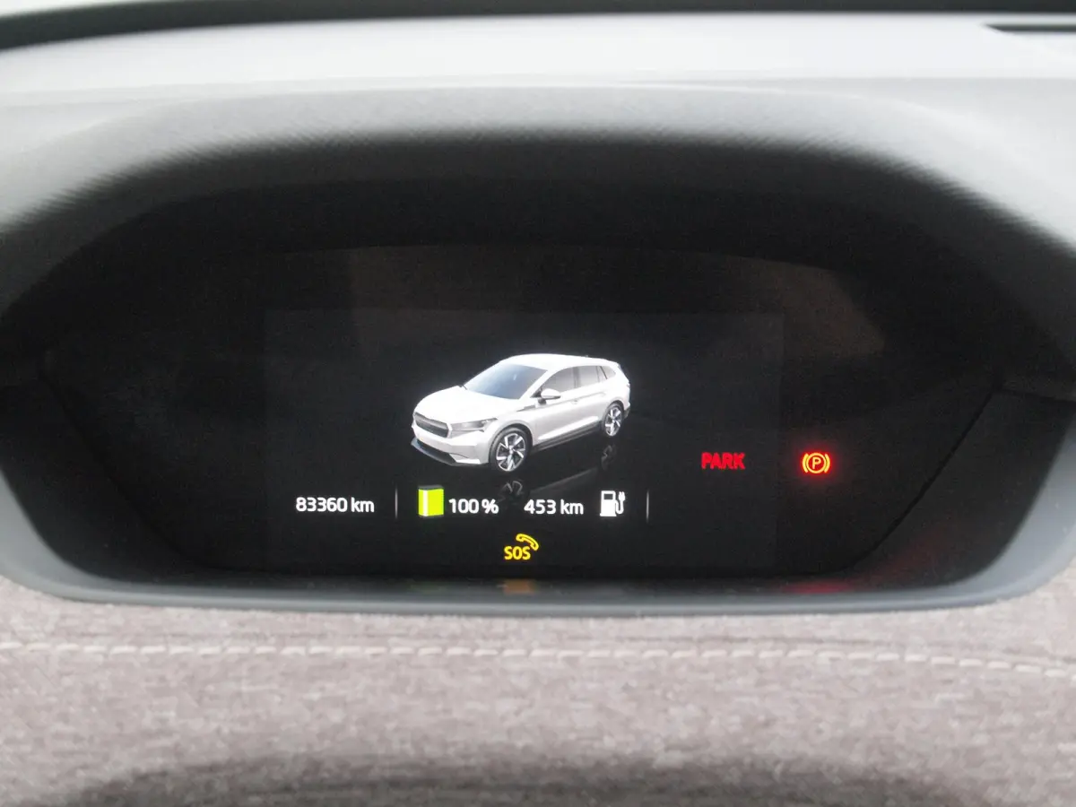 80 | SOH 91% | Panoramadak | Trekhaak | Camera | Sfeerverlichting | Apple Carplay | NL-Auto |
