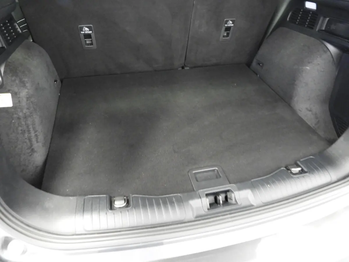 2.5 PHEV Plug-In ST-Line X TREKH./NAVI/LED/B&O/HEAD-UP/18"LMV!