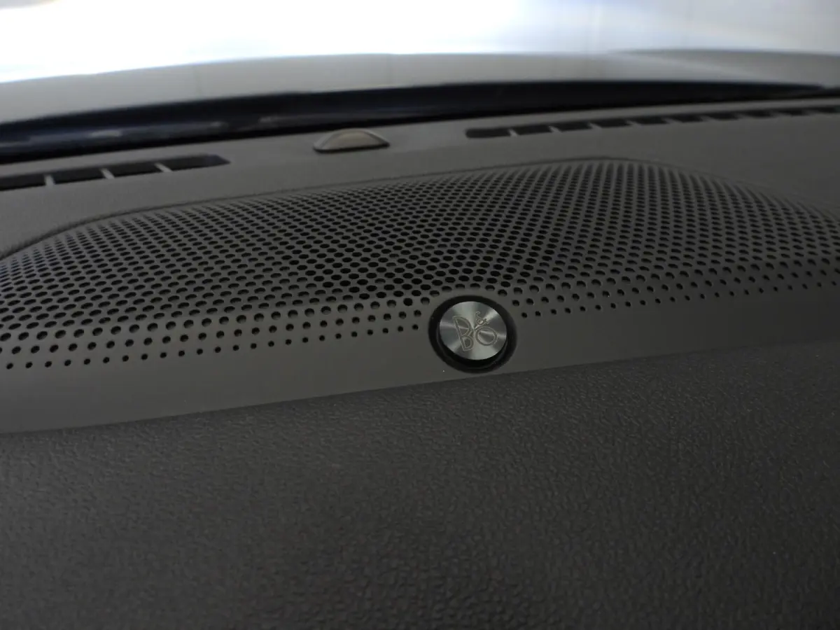 2.5 PHEV Plug-In ST-Line X TREKH./NAVI/LED/B&O/HEAD-UP/18"LMV!
