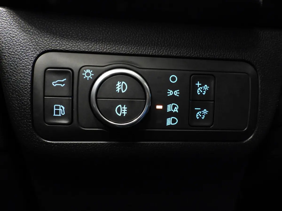 2.5 PHEV Plug-In ST-Line X TREKH./NAVI/LED/B&O/HEAD-UP/18"LMV!