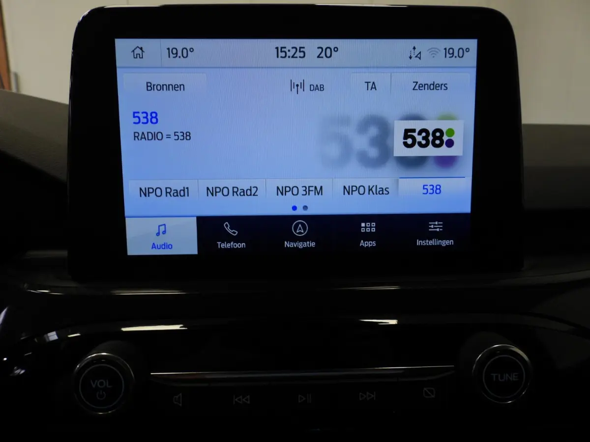 2.5 PHEV Plug-In ST-Line X TREKH./NAVI/LED/B&O/HEAD-UP/18"LMV!