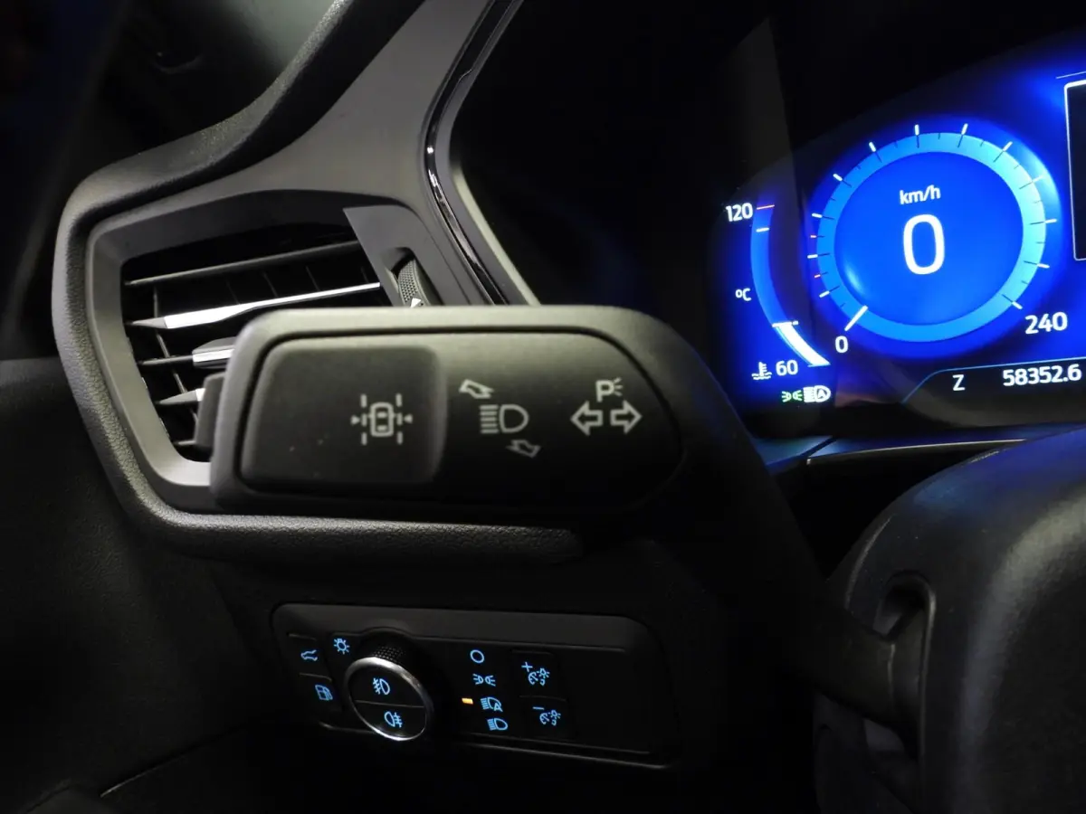 2.5 PHEV Plug-In ST-Line X TREKH./NAVI/LED/B&O/HEAD-UP/18"LMV!