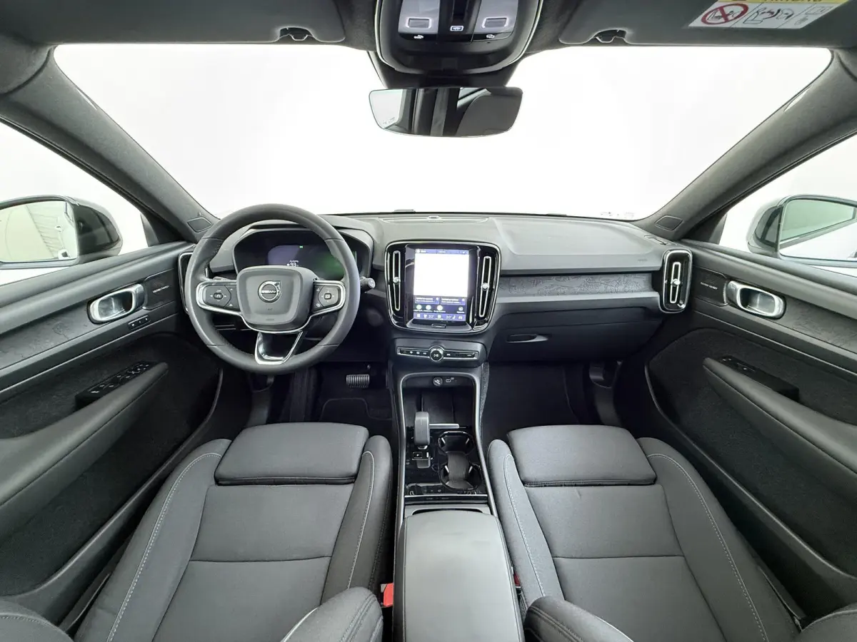 Ultimate 70 kWh SOH 95% | 360 CAMERA | STOEL STUURVERWARMING | MEM. SEAT | ELEK. STOEL | PANO | RIJKLAARPRIJS INCL. 12 MND BOVAG GARANTIE! | KEYLESS + DODEHOEK |