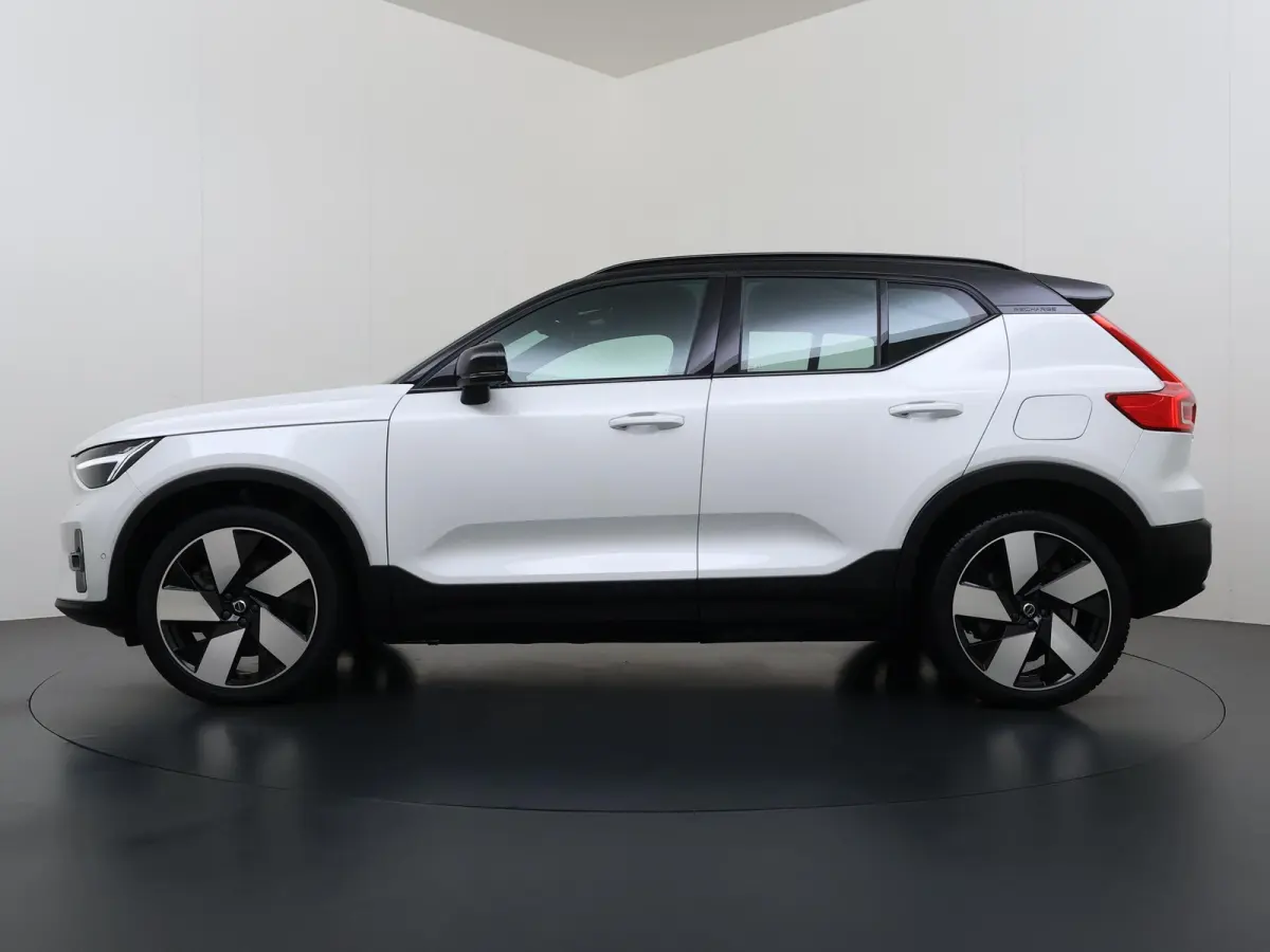 Ultimate 70 kWh SOH 95% | 360 CAMERA | STOEL STUURVERWARMING | MEM. SEAT | ELEK. STOEL | PANO | RIJKLAARPRIJS INCL. 12 MND BOVAG GARANTIE! | KEYLESS + DODEHOEK |