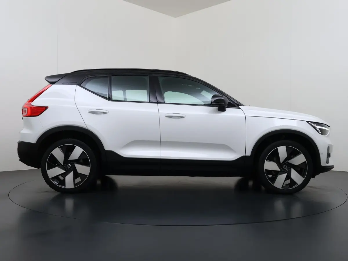 Ultimate 70 kWh SOH 95% | 360 CAMERA | STOEL STUURVERWARMING | MEM. SEAT | ELEK. STOEL | PANO | RIJKLAARPRIJS INCL. 12 MND BOVAG GARANTIE! | KEYLESS + DODEHOEK |