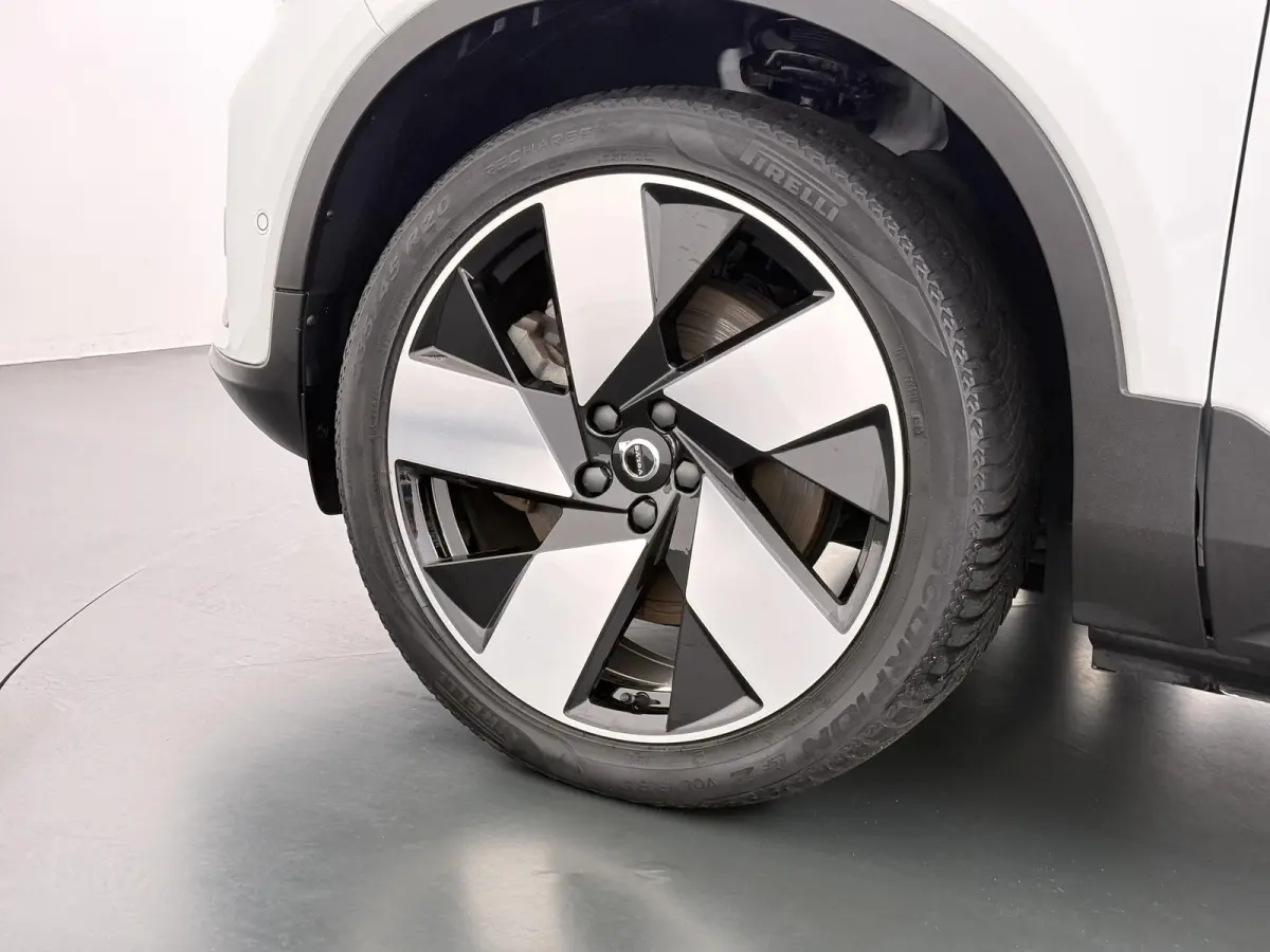 Ultimate 70 kWh SOH 95% | 360 CAMERA | STOEL STUURVERWARMING | MEM. SEAT | ELEK. STOEL | PANO | RIJKLAARPRIJS INCL. 12 MND BOVAG GARANTIE! | KEYLESS + DODEHOEK |