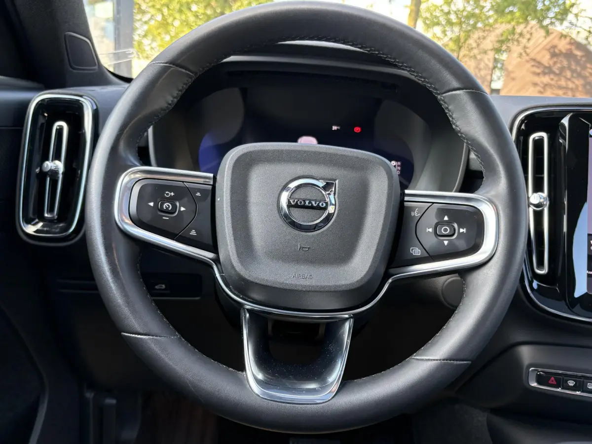 Ultimate 70 kWh SOH 95% | 360 CAMERA | STOEL STUURVERWARMING | MEM. SEAT | ELEK. STOEL | PANO | RIJKLAARPRIJS INCL. 12 MND BOVAG GARANTIE! | KEYLESS + DODEHOEK |