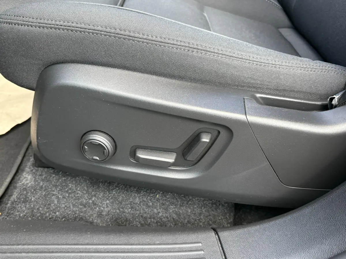 Ultimate 70 kWh SOH 95% | 360 CAMERA | STOEL STUURVERWARMING | MEM. SEAT | ELEK. STOEL | PANO | RIJKLAARPRIJS INCL. 12 MND BOVAG GARANTIE! | KEYLESS + DODEHOEK |