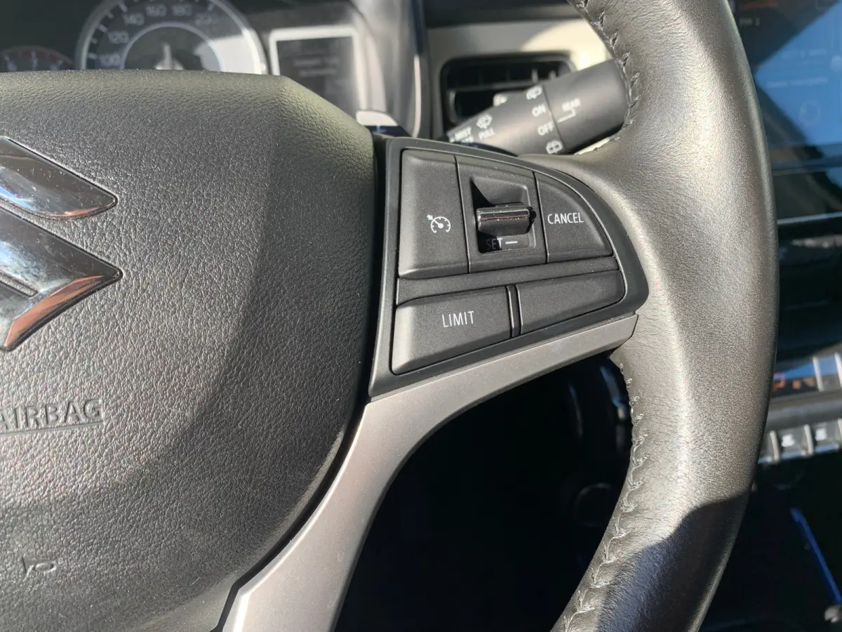 1.2 Smart Hybrid Style Airco | Camera | Cruise Control | 1e eigenaar | DAB | Keyless | LMV 16" | Navi | Stoelverwarming |