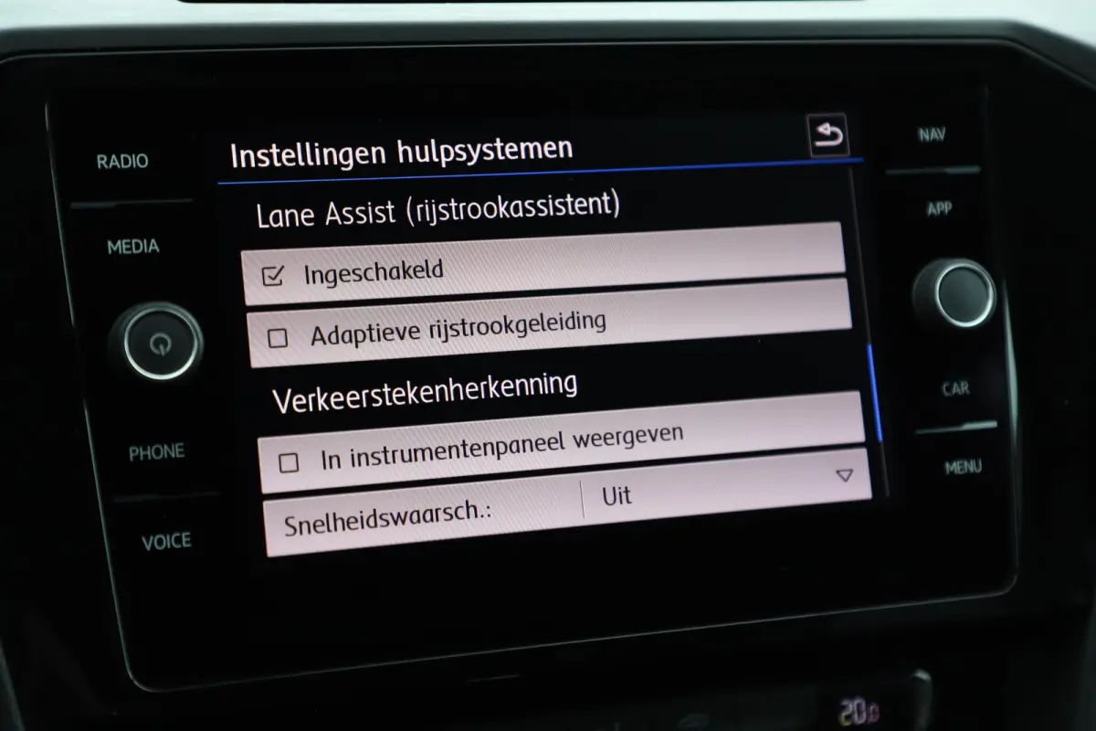 2.0 TDI DSG Automaat 150PK Navigatie Adaptive Cruise Lane Assist Parkeersensoren