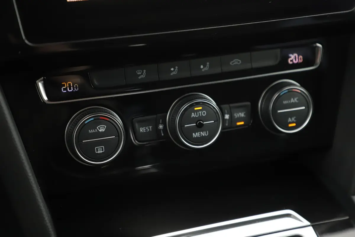 2.0 TDI DSG Automaat 150PK Navigatie Adaptive Cruise Lane Assist Parkeersensoren