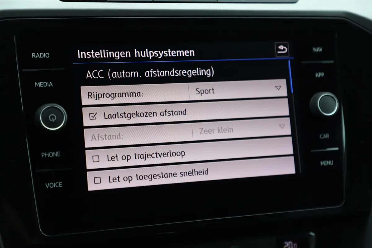 2.0 TDI DSG Automaat 150PK Navigatie Adaptive Cruise Lane Assist Parkeersensoren