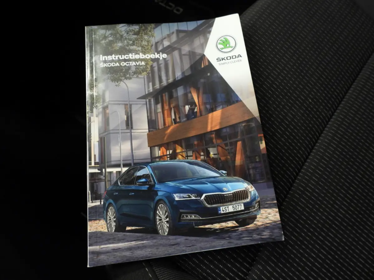 1.0 TSI Business Edition NAVI/TREKH./CLIMA/LED/16"LMV!
