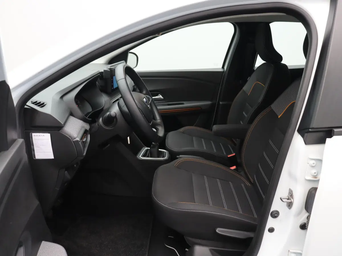 TCe 90pk Expression | Airco | Cruise Control | | Apple carplay | Parkeersensoren |