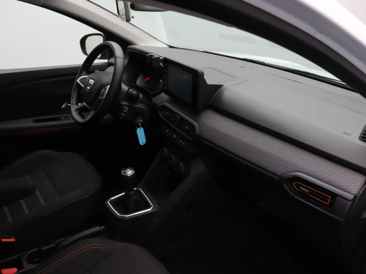 TCe 90pk Expression | Airco | Cruise Control | | Apple carplay | Parkeersensoren |